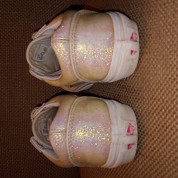 VANS Girls Iridescent Glitter Sneakers Size 3 - Picture 3 of 7
